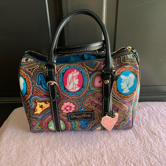 Authentic Disney Princess Dooney & Bourke Purse - gently used - great condition - Picture 2 of 5